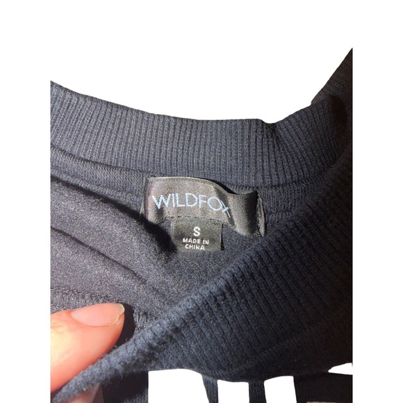 Wildfox Los Angeles Rhinestone Heart Black Graphic Sweatshirt Women Small - Picture 3 of 3